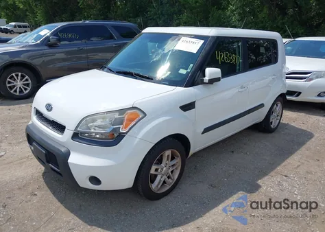 2011 Kia Soul + z USA, uszkodzony, nr VIN KNDJT2A23B7707546